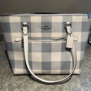 Coach tote.
